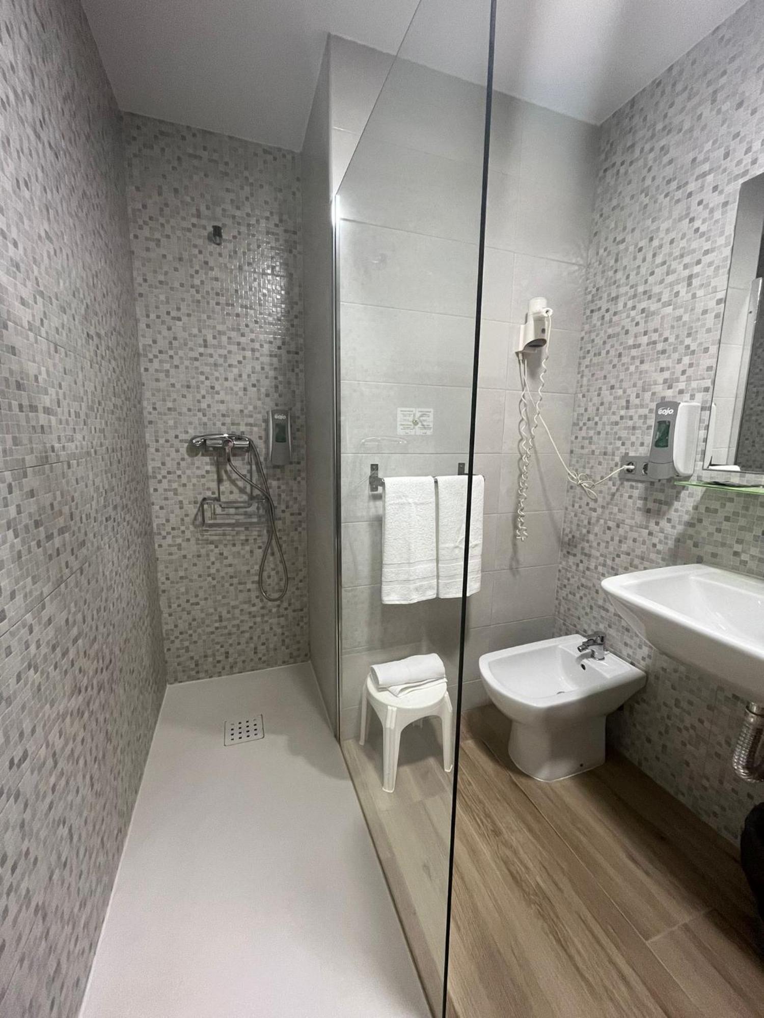 Venta de Baños Hotel La Basilica מראה חיצוני תמונה